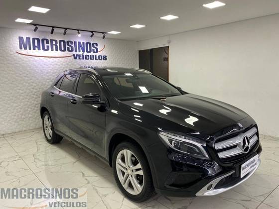 MERCEDES-BENZ GLA 200 1.6 CGI ENDURO 16V TURBO FLEX 4P AUTOMÁTICO